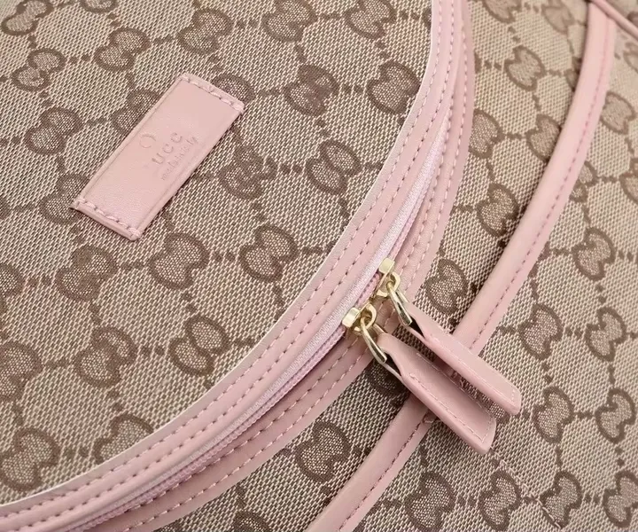 حقيبة الأم ,Mother's bag