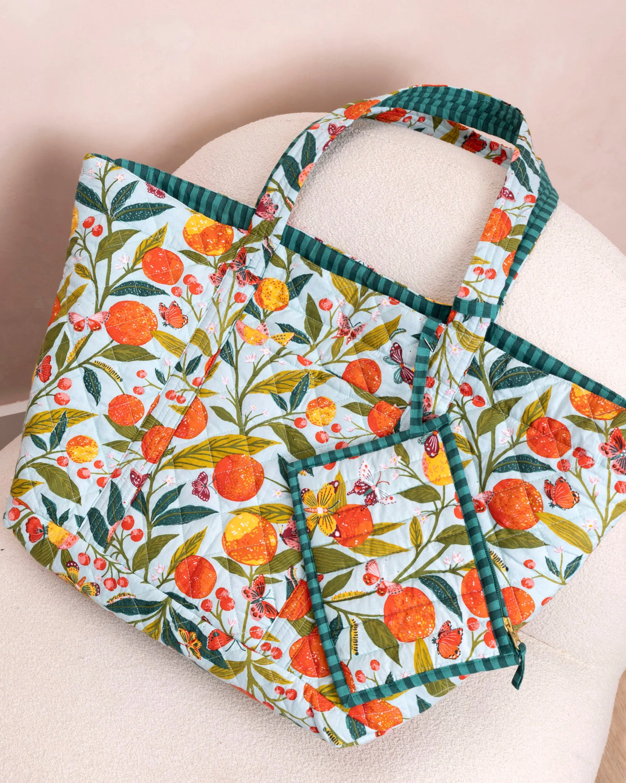 Butterfly Grove - Weekend Bag With Pouch - Soft Blue