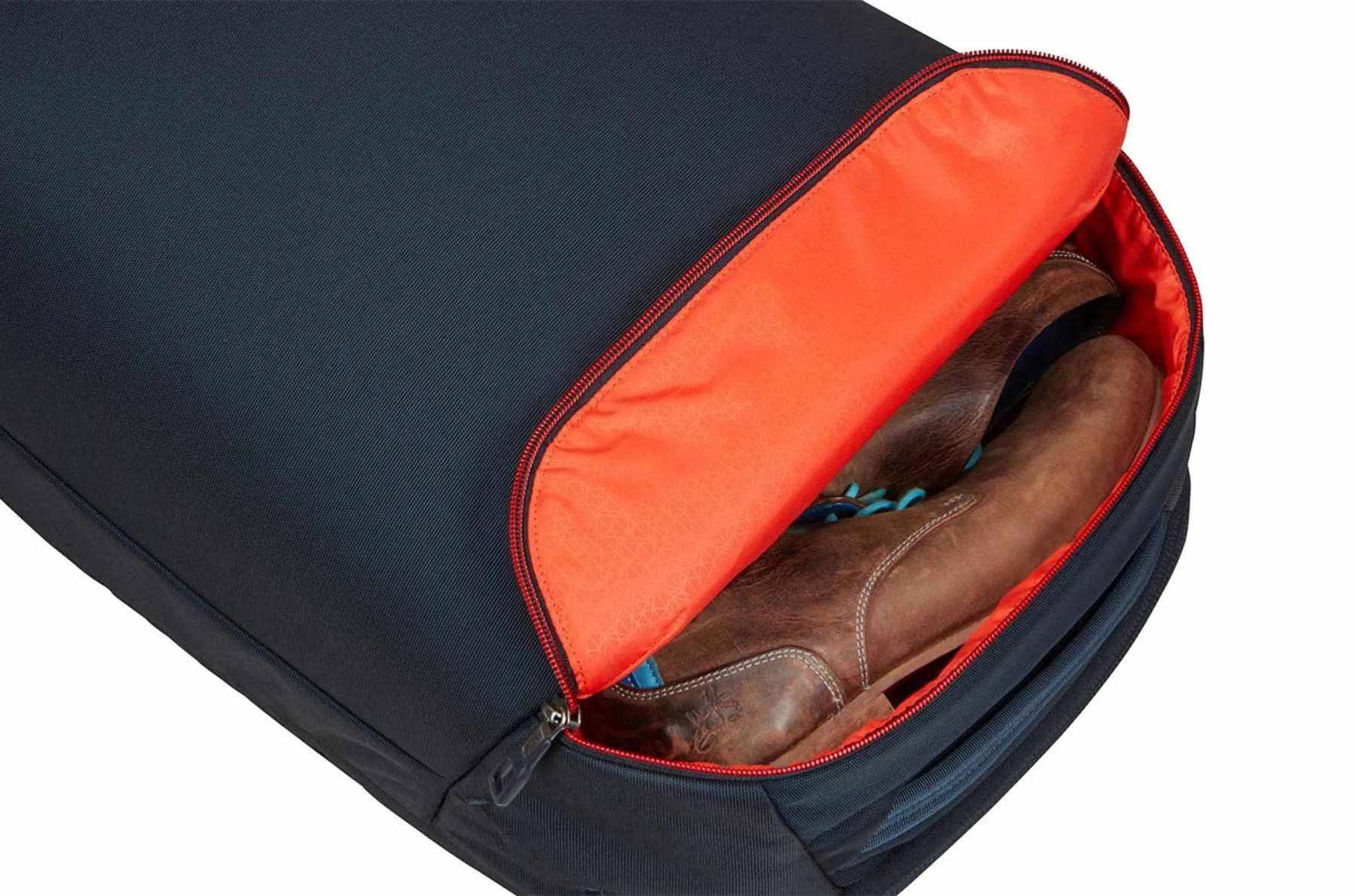 Thule Subterra Convertible Duffel Carry-on 40L | Mineral